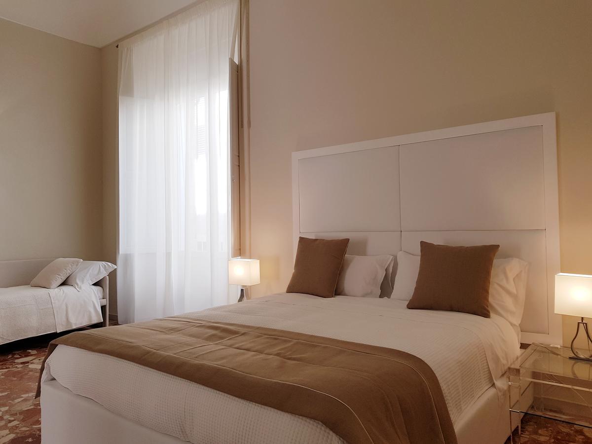 B&B Via Cavour 32 锡拉库扎 外观 照片